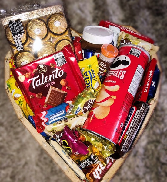 Cesta Coração de Chocolate G