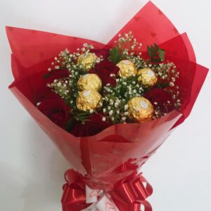 Buquê Encanto 6 Rosas + 6 Ferrero Rocher