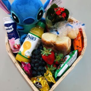 Cesta de Café da Manhã Especial com Pelúcia Stitch