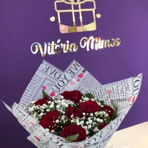 Buquê 8 Rosas Vermelhas