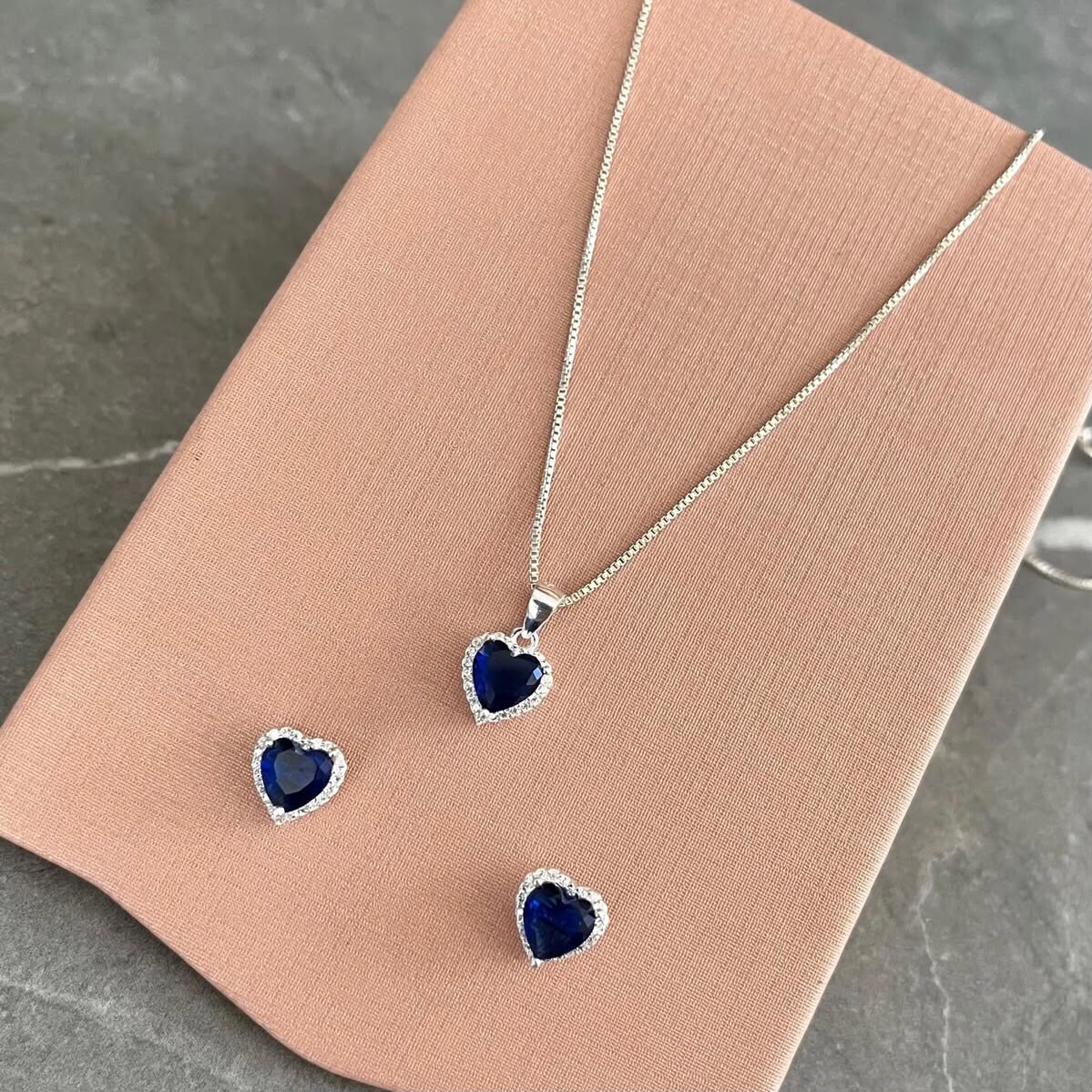 Conjunto Cravejado Azul em Prata 925